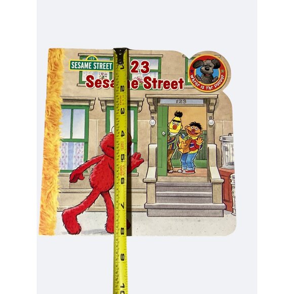 Sesame Street books The Police Station and 123 Sesame Street - Picture 13 of 14
